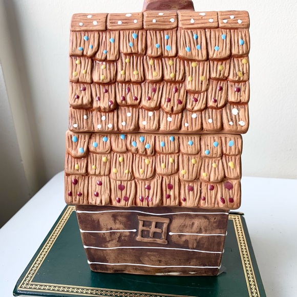 Gingerbread house - Picture 5 of 9